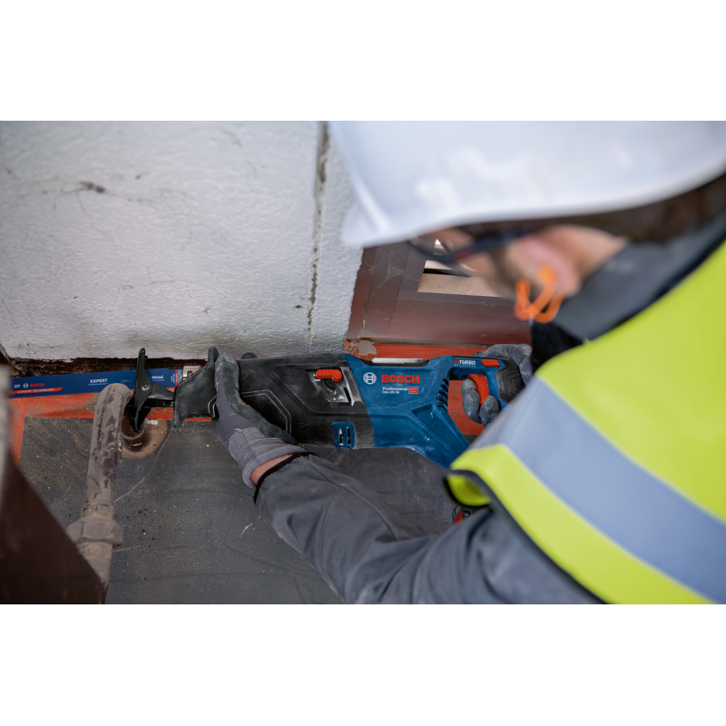 Bosch - Akumulatorska univerzalna testera PRO GSA 185-LI - 06016C0020