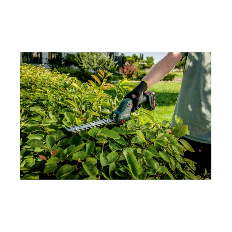 Metabo - Akumulatorske makaze za travu SGS 18 LTX Q - 601609850